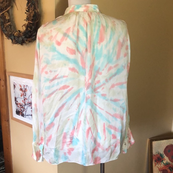 ZADIG & VOLTAIRE size Medium Popover Ethereal TieDye Round Hem Soft VNeck $289 - Picture 4 of 13